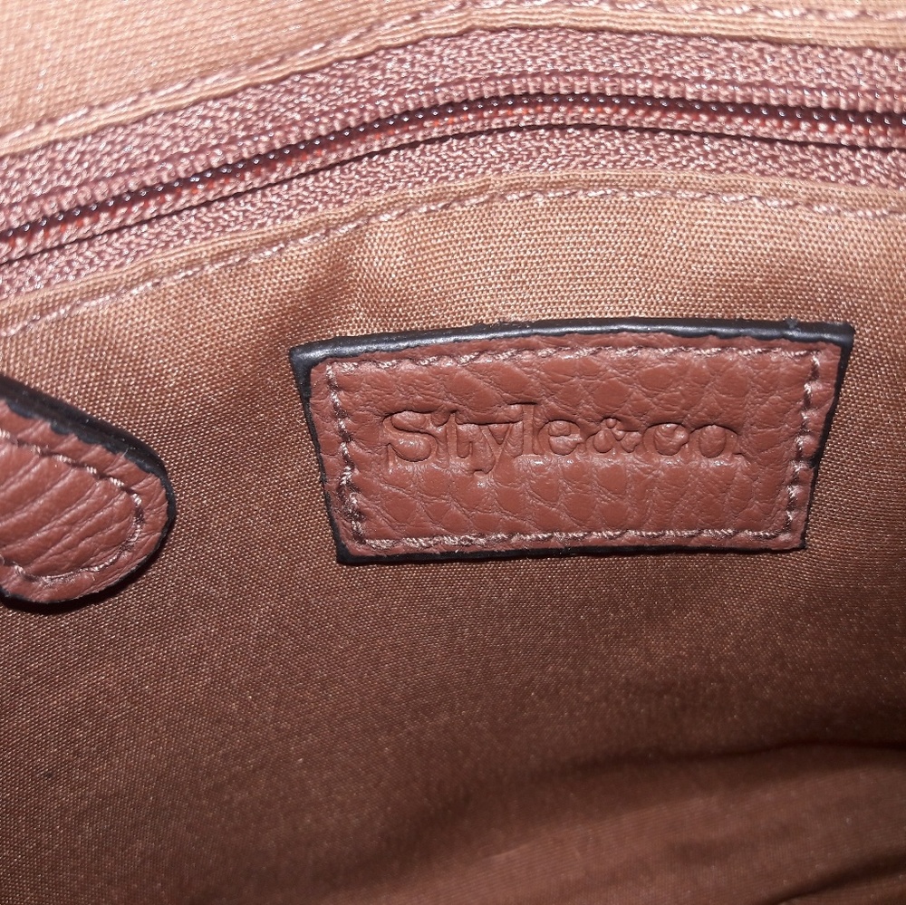 Style & Co - Picture 2 of 5